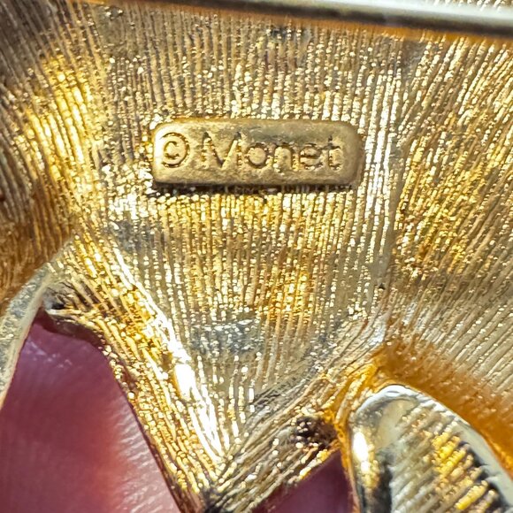 Vintage Monet Elephant Brooch Pearl Trunk Gold Tone Red Enamel 3.25" - Picture 3 of 6